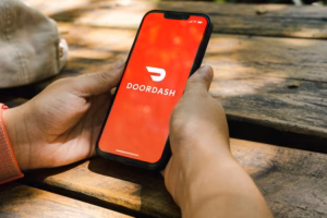DoorDash cements global ambitions with Deliveroo and SevenRooms deals
