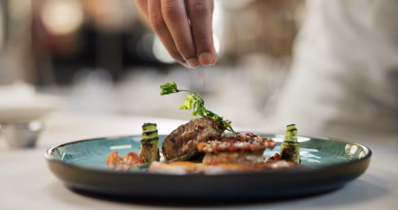 Foodservice holding ground in tough environment, says R&CA