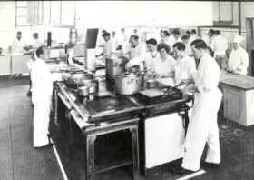 Why chefs still choose manual cooking techniques over automation